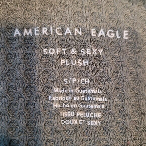 American Eagle Lot of 3 Women's Tops Size Small Soft & Sexy Crop Tank School - Picture 6 of 8